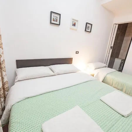 Lemei House 3*
