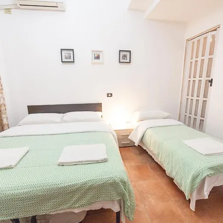 Oda ve Kahvaltı Lemei House